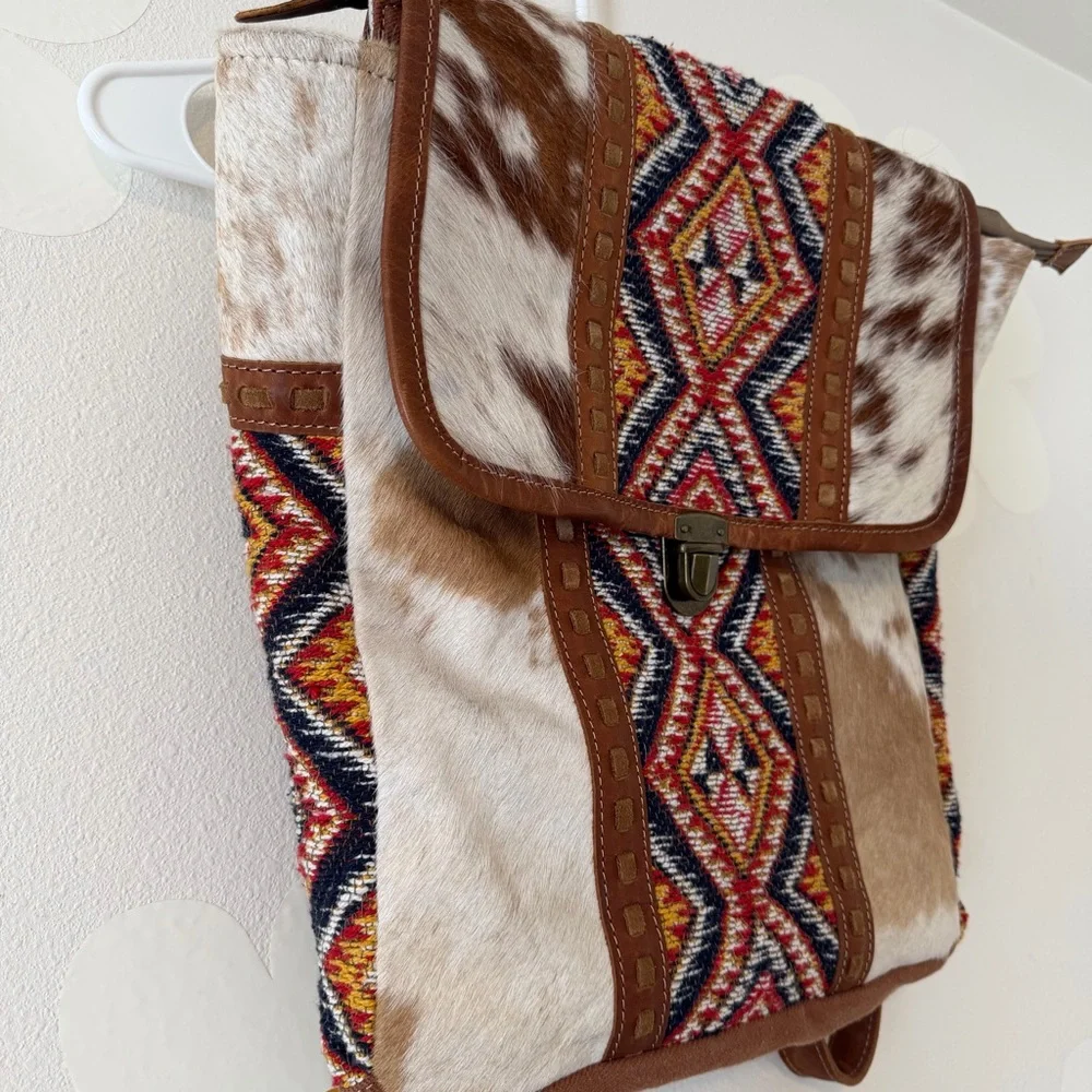 Myra Bag jam upcycled